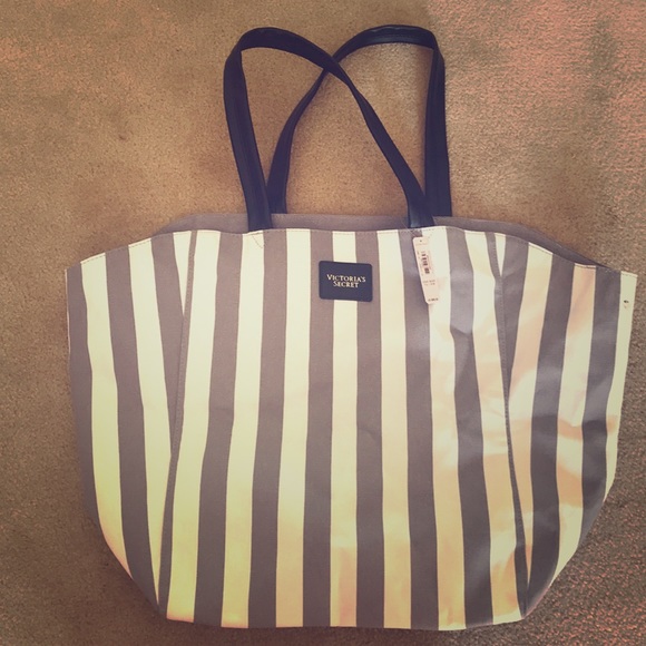 Tote - Picture 1 of 1